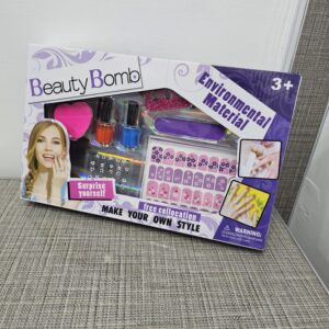 Beauty Bomb Nail Art