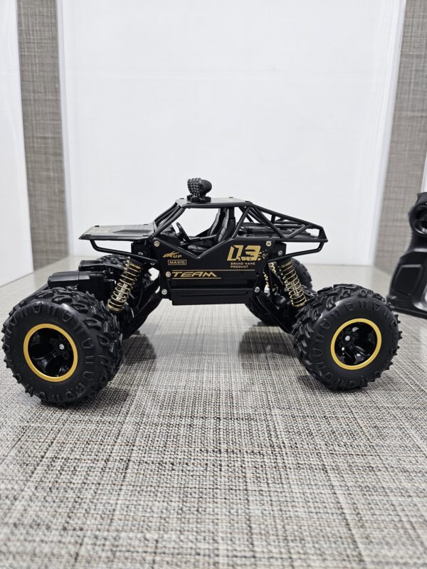 Rock Crawler Remote Control - Image 6