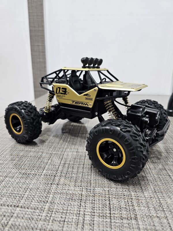 Rock Crawler Remote Control - Image 4