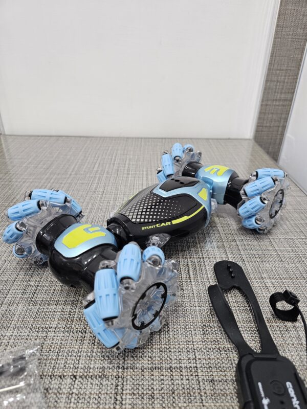 Extreme Stunt 2.4G RC Control