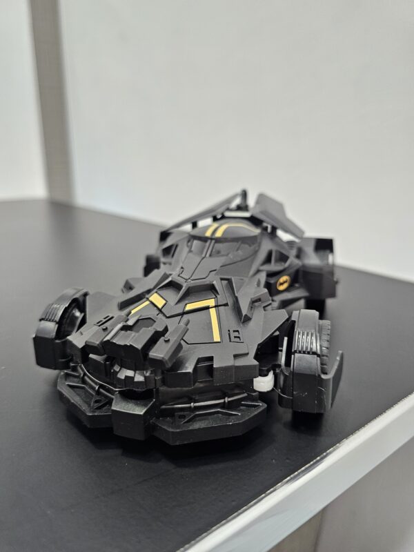 Spray Type Remote Control Car With Rear Smoke - Image 2