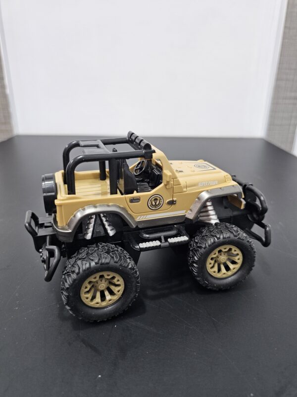 Battlefield Buggy Remote Control - Image 4
