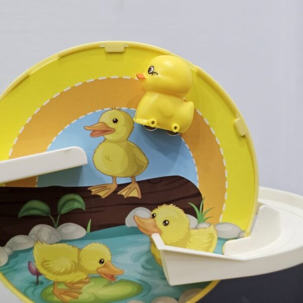 Ducks Ferris Wheel Track Activity Toy - Image 3