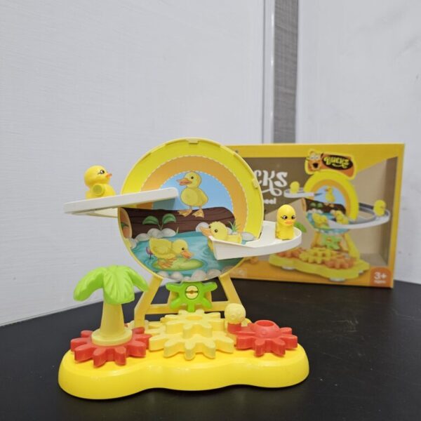 Ducks Ferris Wheel Track Activity Toy - Image 2