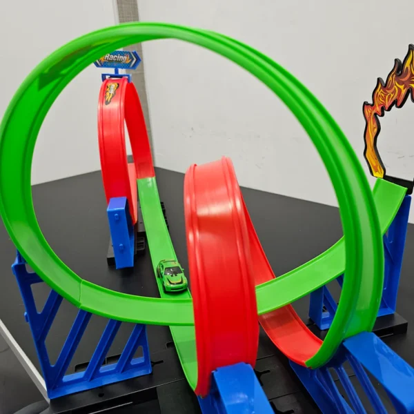 Hot Wheels Racing Car – 360° Speed Loop Family Game - Image 4